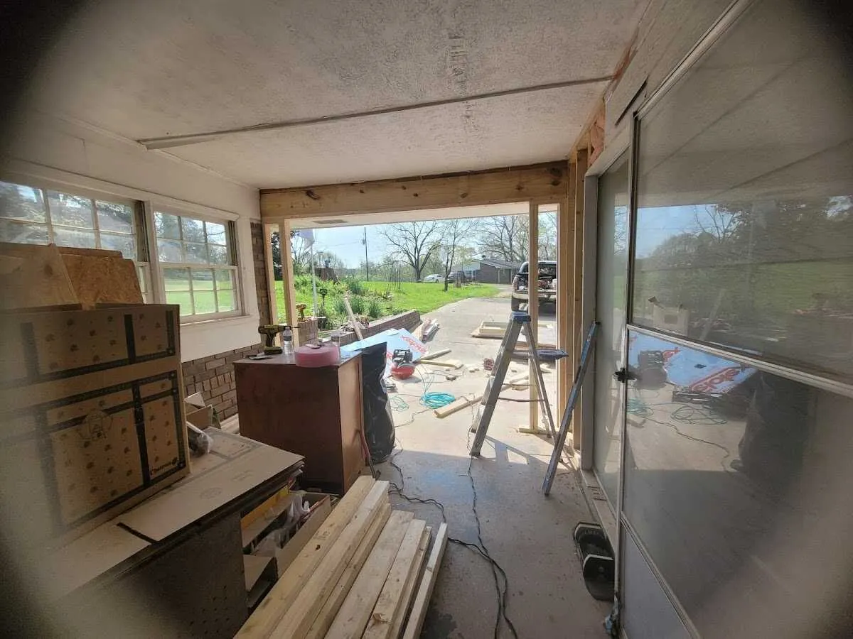 Air movers and dehumidifier for Water Mitigation Services in Belpre